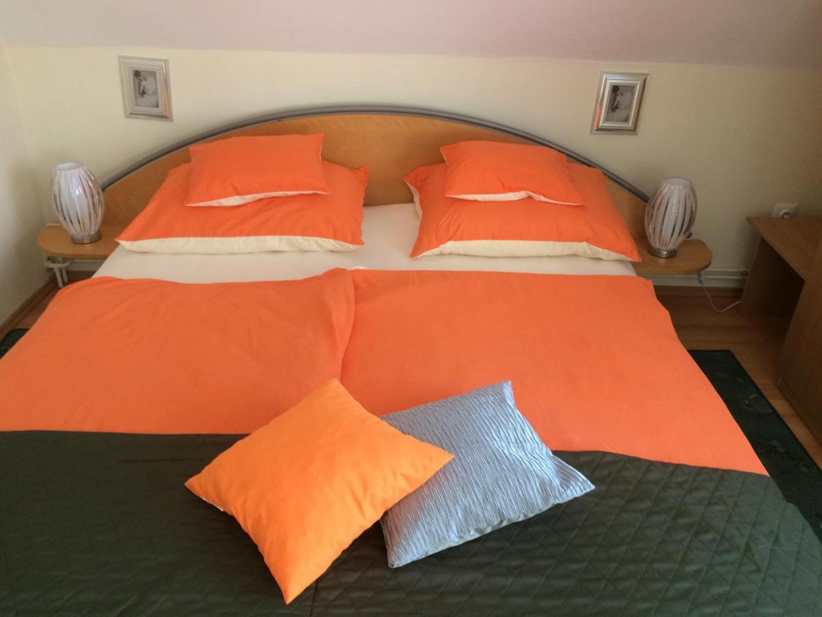 Gyenesi Virág Apartman Gyenesdiás Habitación foto