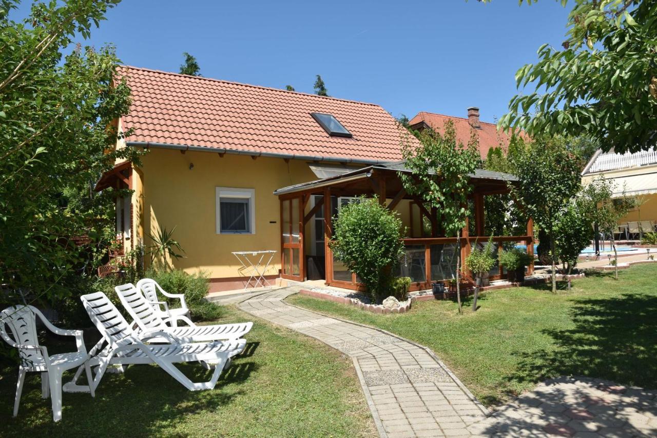 Gyenesi Virág Apartman Gyenesdiás Exterior foto