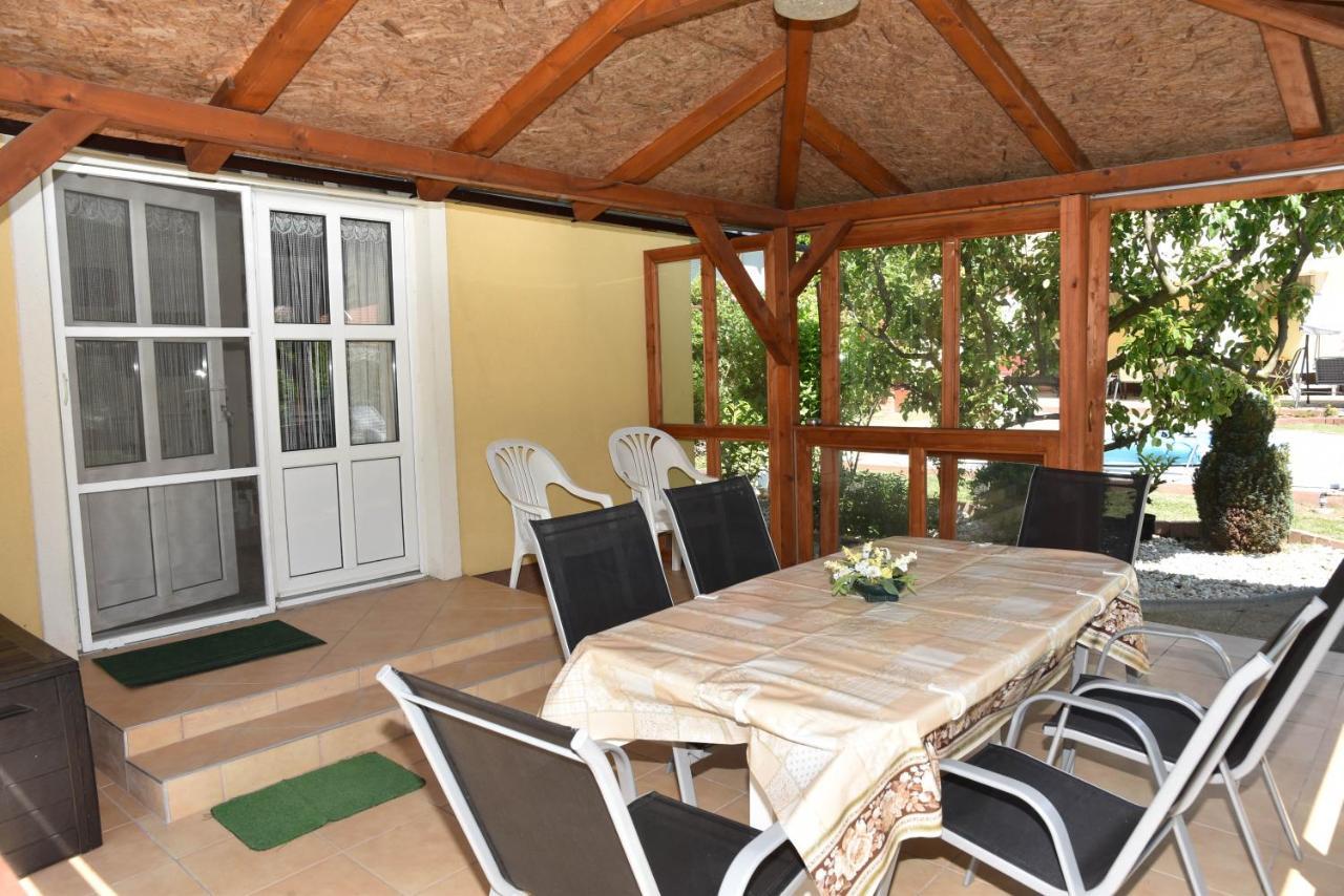 Gyenesi Virág Apartman Gyenesdiás Exterior foto